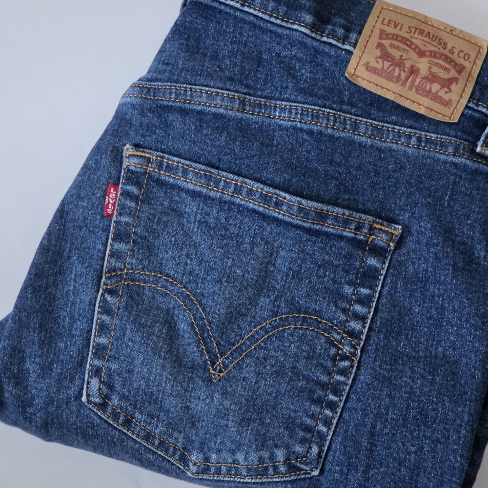 Levi's High Waisted Cropped Flare Women's Jeans